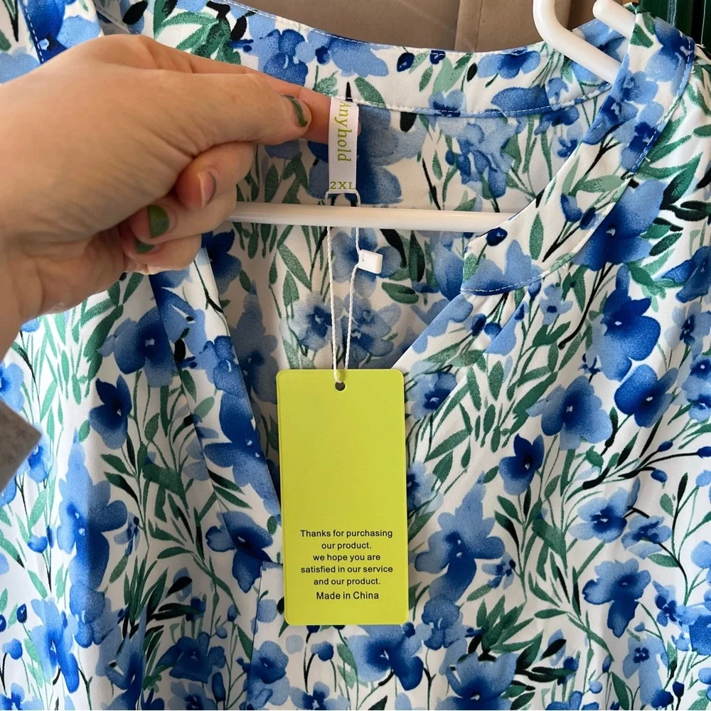 Anyhold Floral Top with Blue and Green Accents - Picture 3 of 5